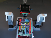 Sistem demonstrativ cu diferite module de intrari iesiri: Funny robot.